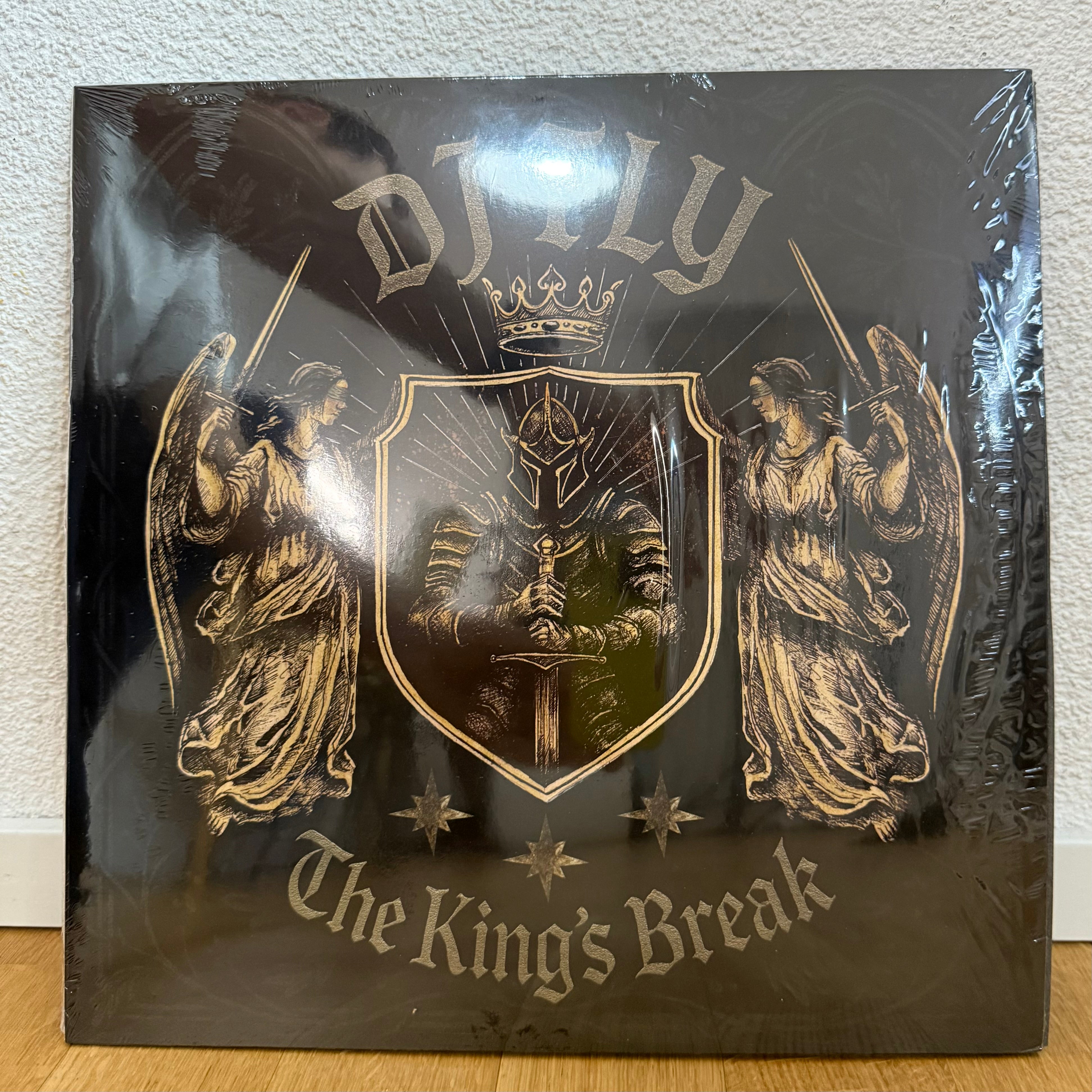 バトブレDJ FLY The King's Break Dj Fly - The King's Break – CutLikeThat