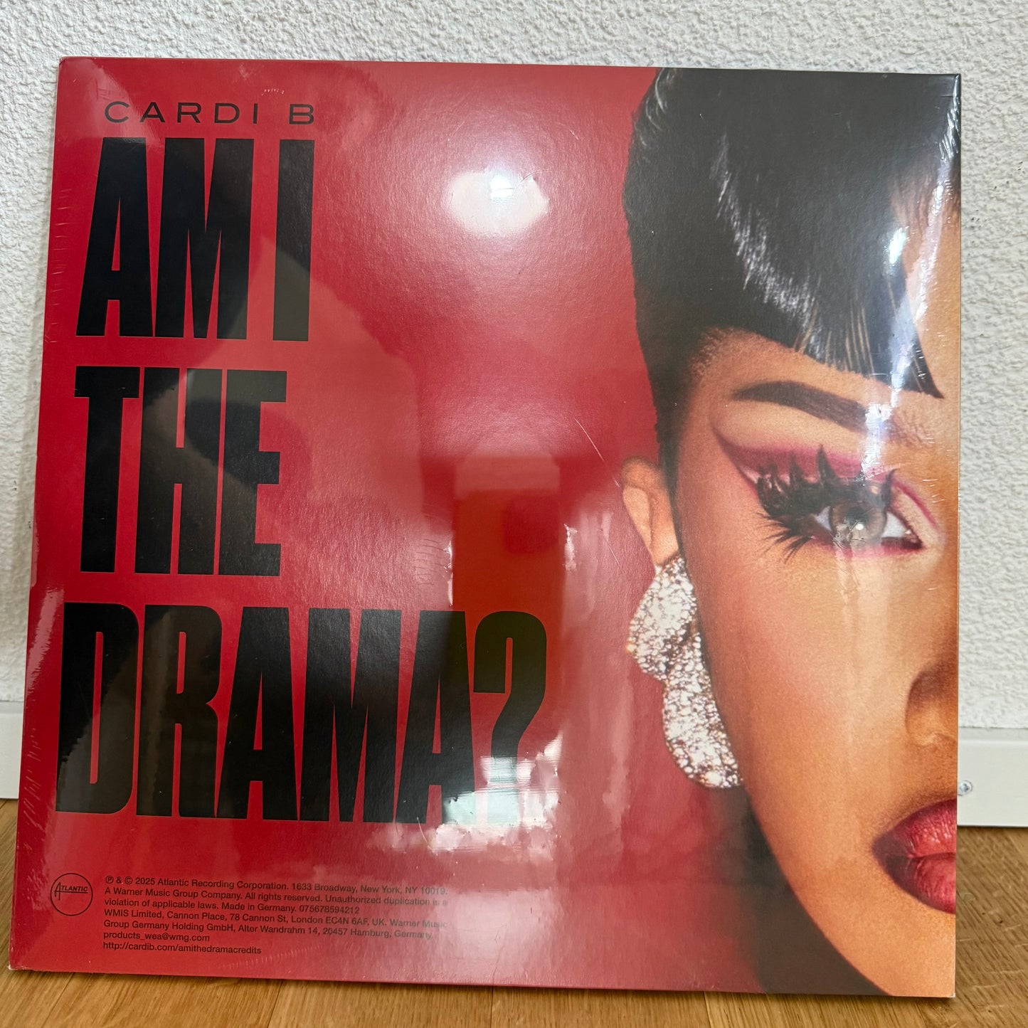 Cardi B - Am I the Drama?